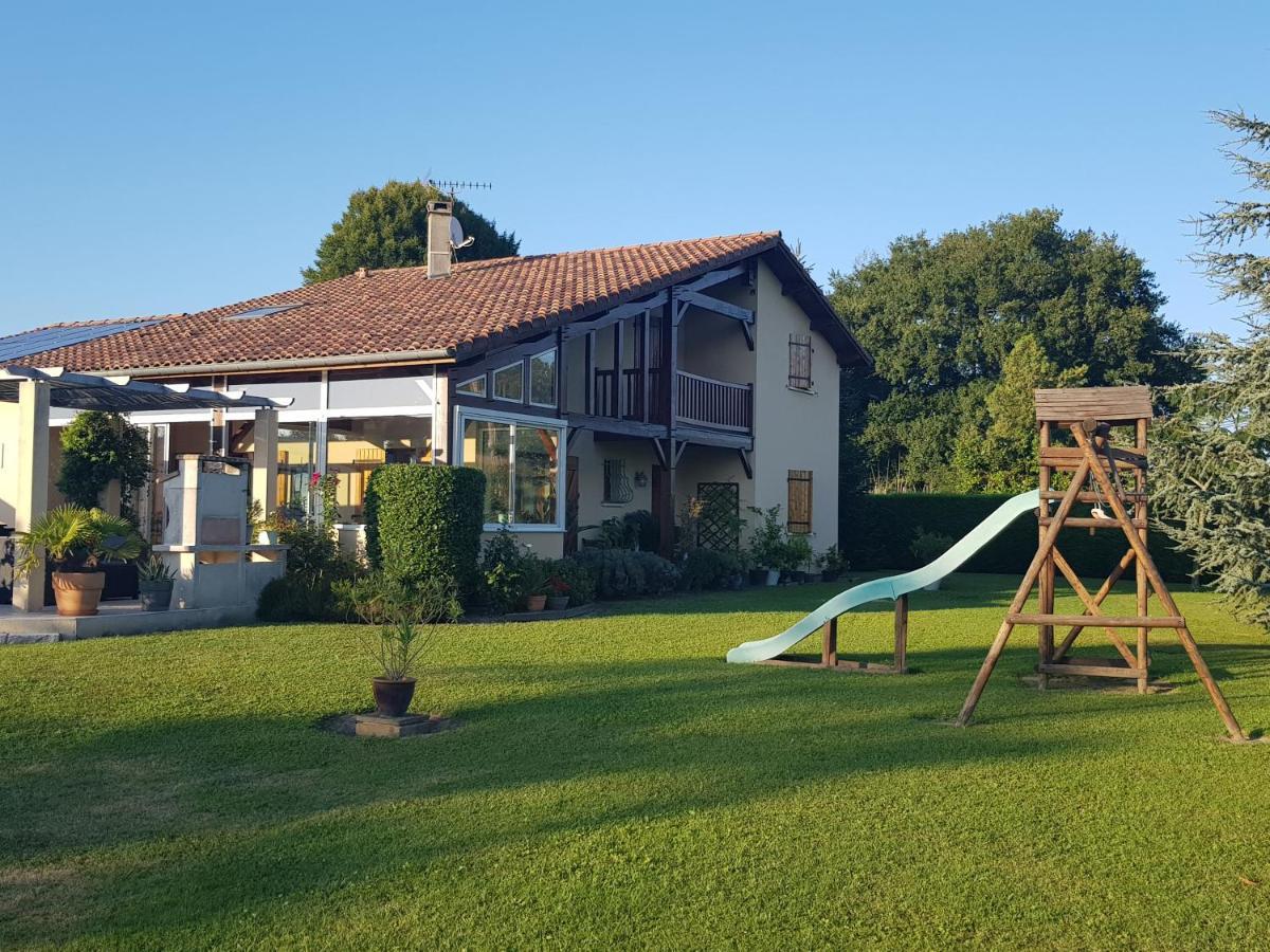 Grande Maison Familiale Serres-Gaston Zewnętrze zdjęcie
